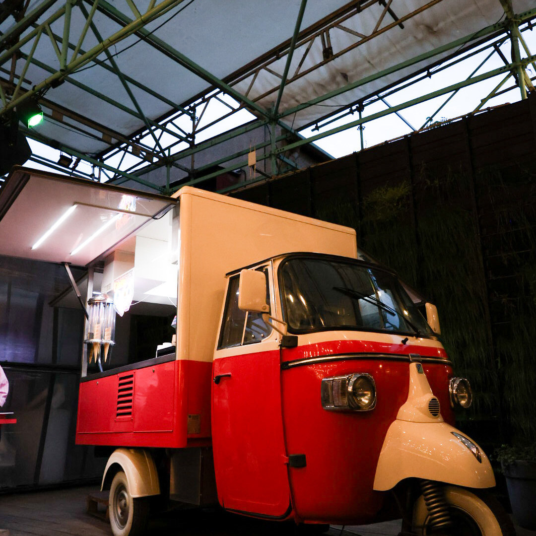 Piaggio Ape mobilní bar k pronájmu Praha